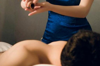 上海浦东区水疗馆是失眠者的秘密避难所